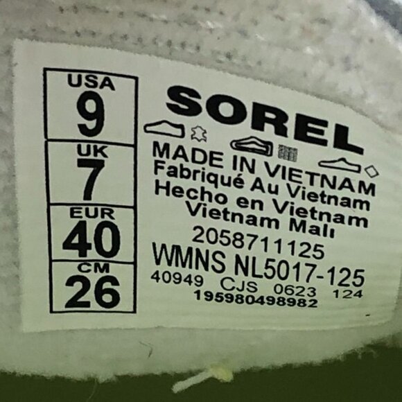 Sorel Women's Size 9 Caribou X Metallic Silver Waterproof Platform Sneaker - Picture 15 of 15